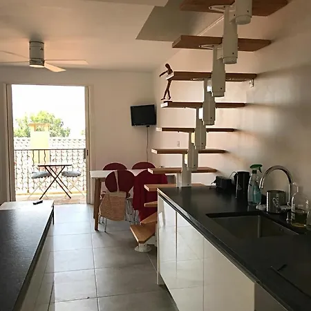 Loft T3 Duplex Vue Porquerolles Апартаменти *